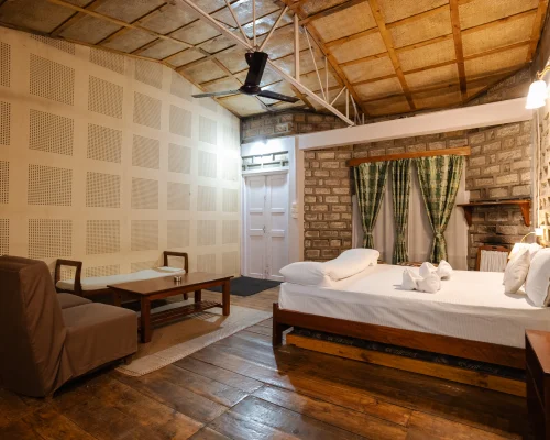 R12 Kulab-_AHS06621.jpg