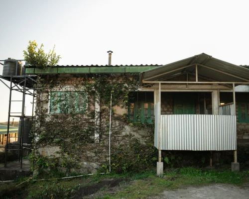 R12 Kulab-_AHS07551.jpg