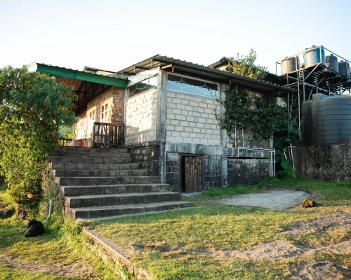 R4 Lasubon_-_AHS07532.jpg