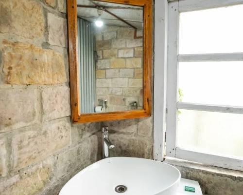 R7 Niamtra_-_AHS06361.jpg