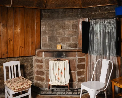 Room 3 Japang_-_AHS06665.jpg